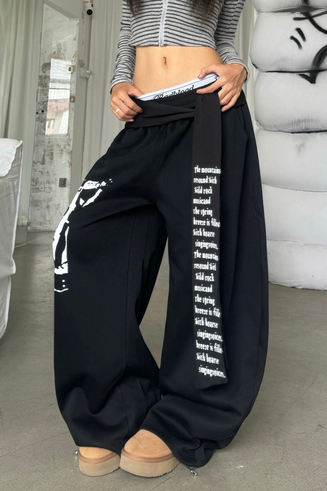 Classic Vintage Pants with a Flattering Fit
