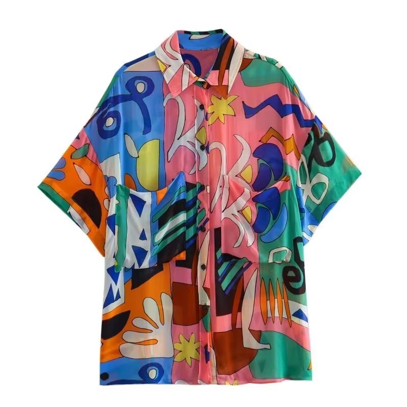 Effortlessly Elegant Blouse with a Timeless Design