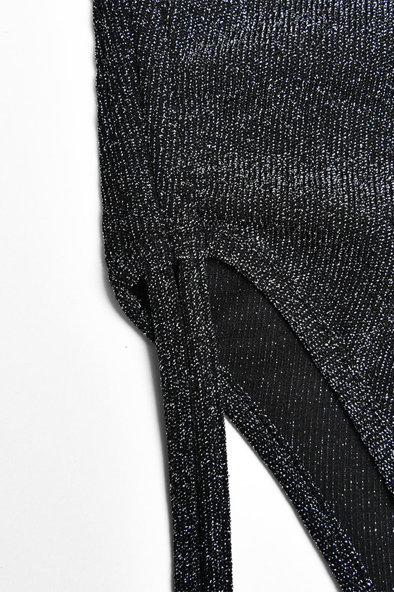 Sophisticated Garment with a Clean Classic Look