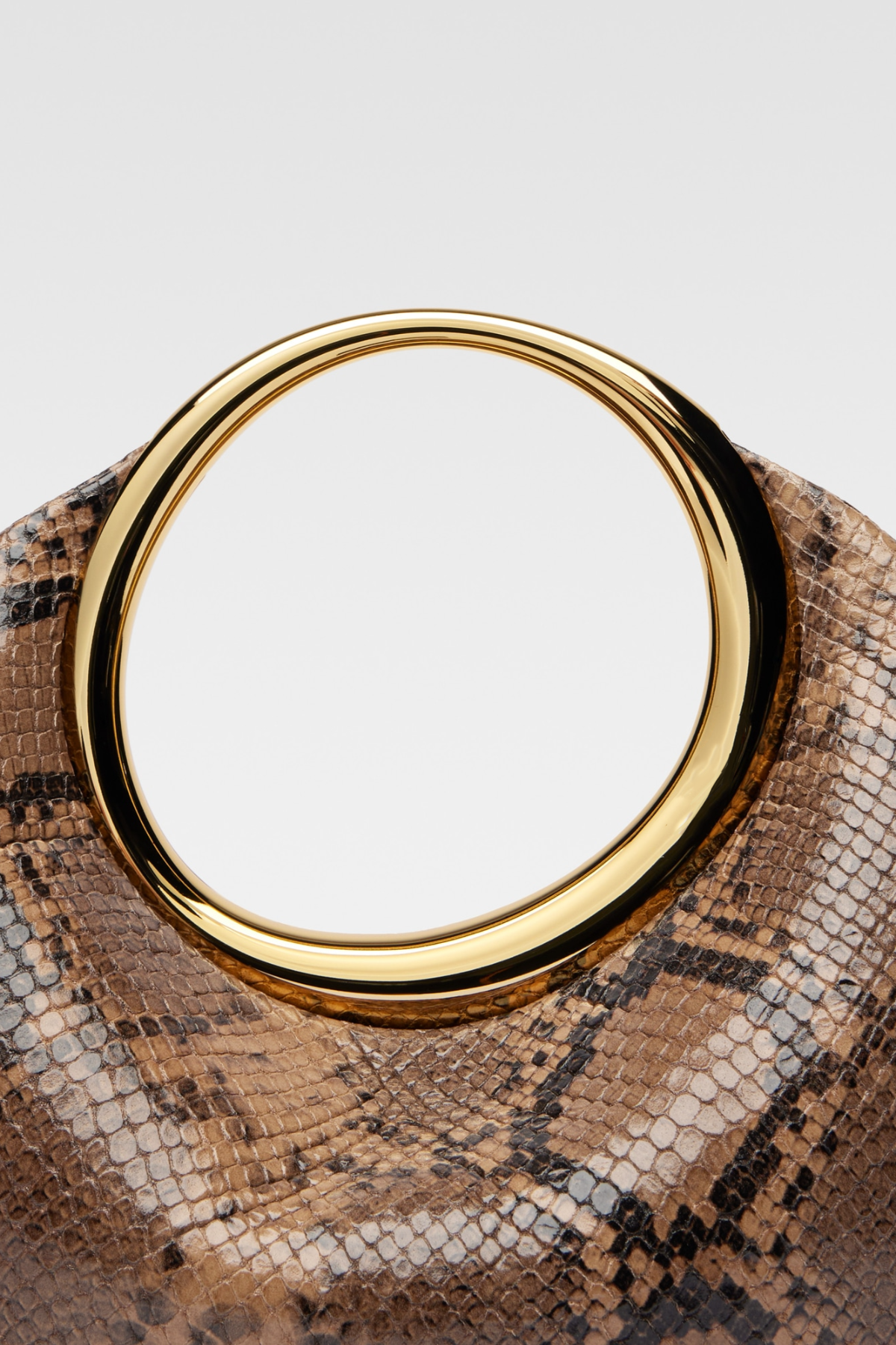 Beautifully Finished Garment in a Timeless Design