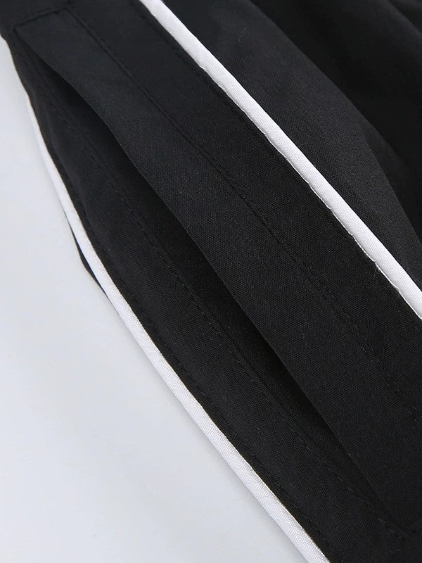 Beautifully Finished Pants in a Timeless Design