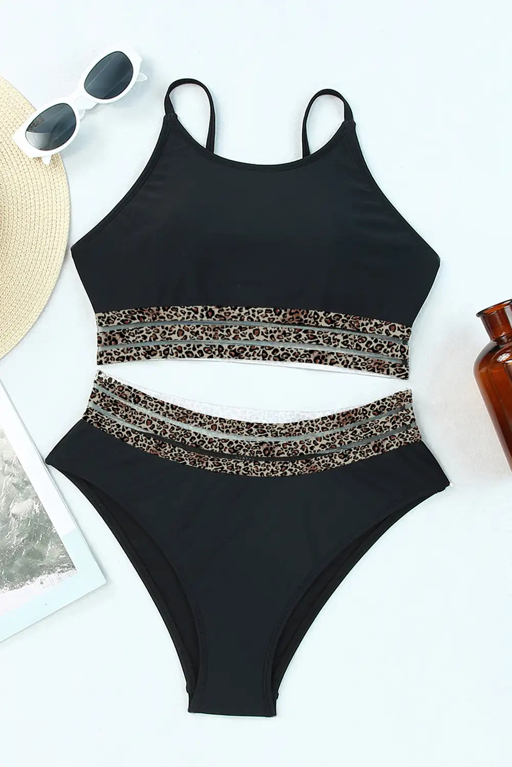 Well Tailored Bikini with a Graceful Silhouette