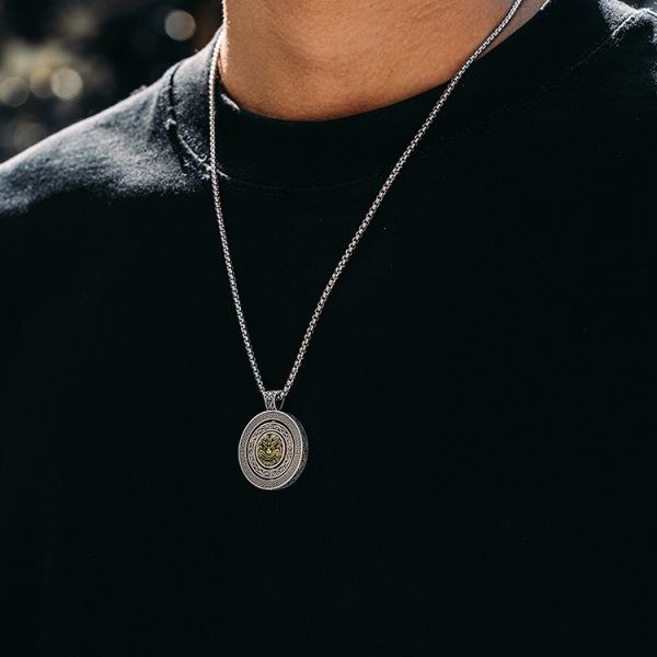 Beautifully Crafted Garment in a Classic Style