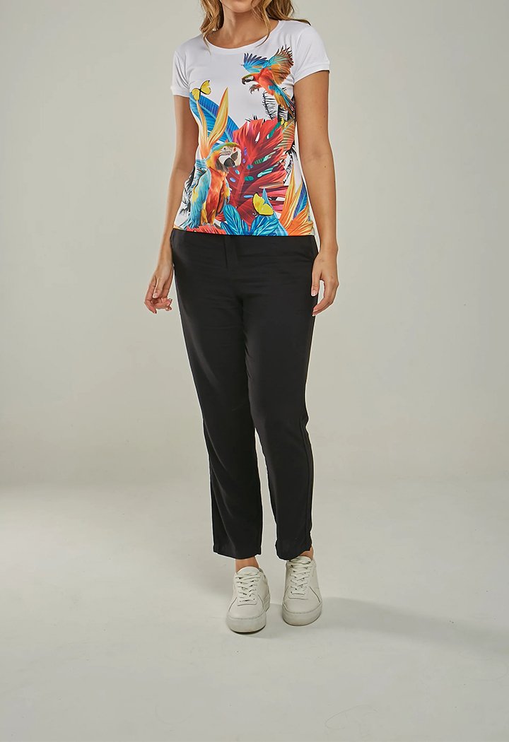 Beautifully Crafted T-Shirt in a Classic Style