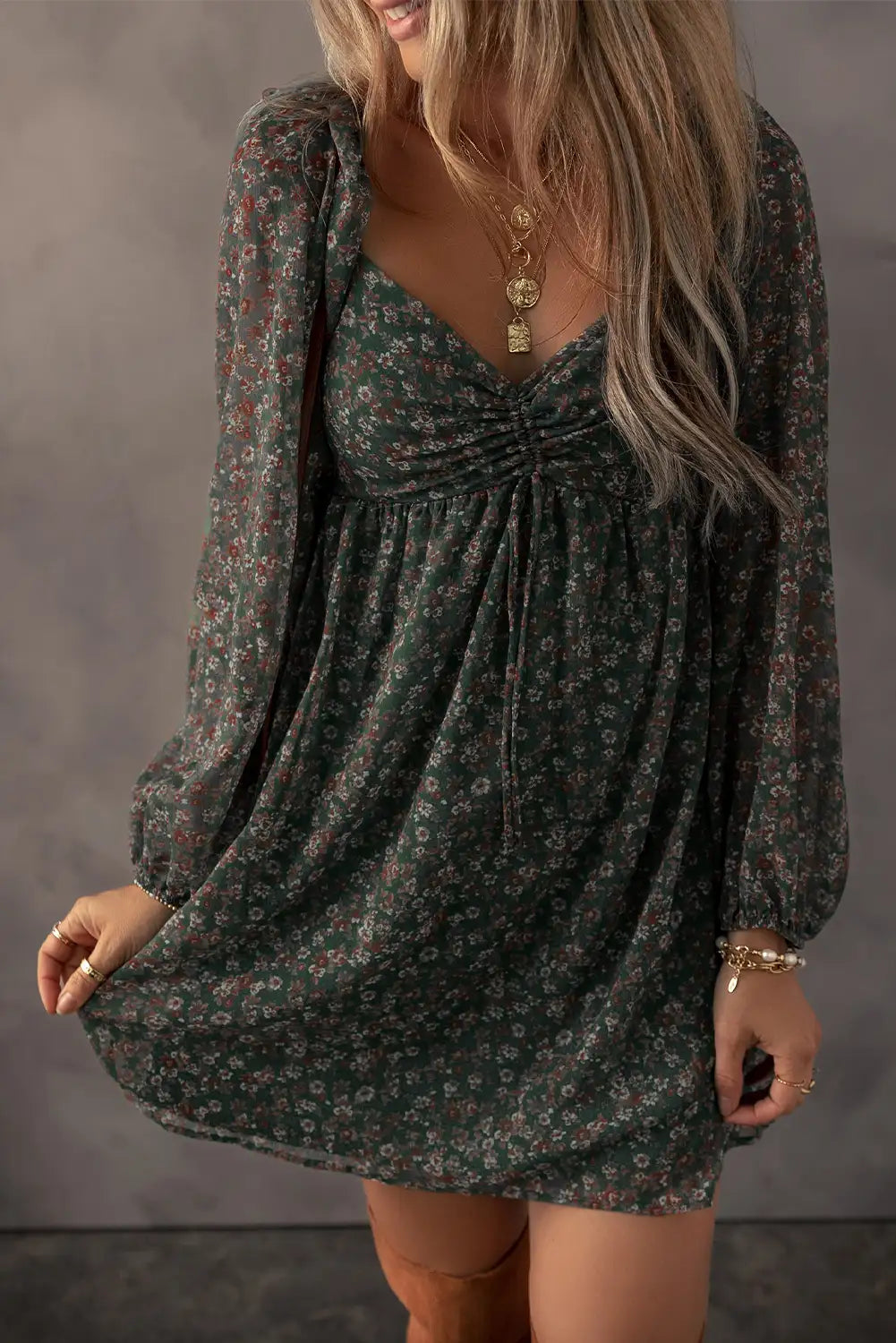 Sophisticated Dress with a Clean Classic Look