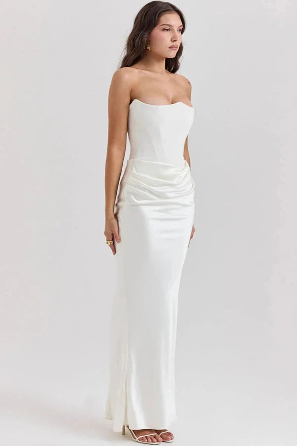 Classic Vintage Garment with a Flattering Fit