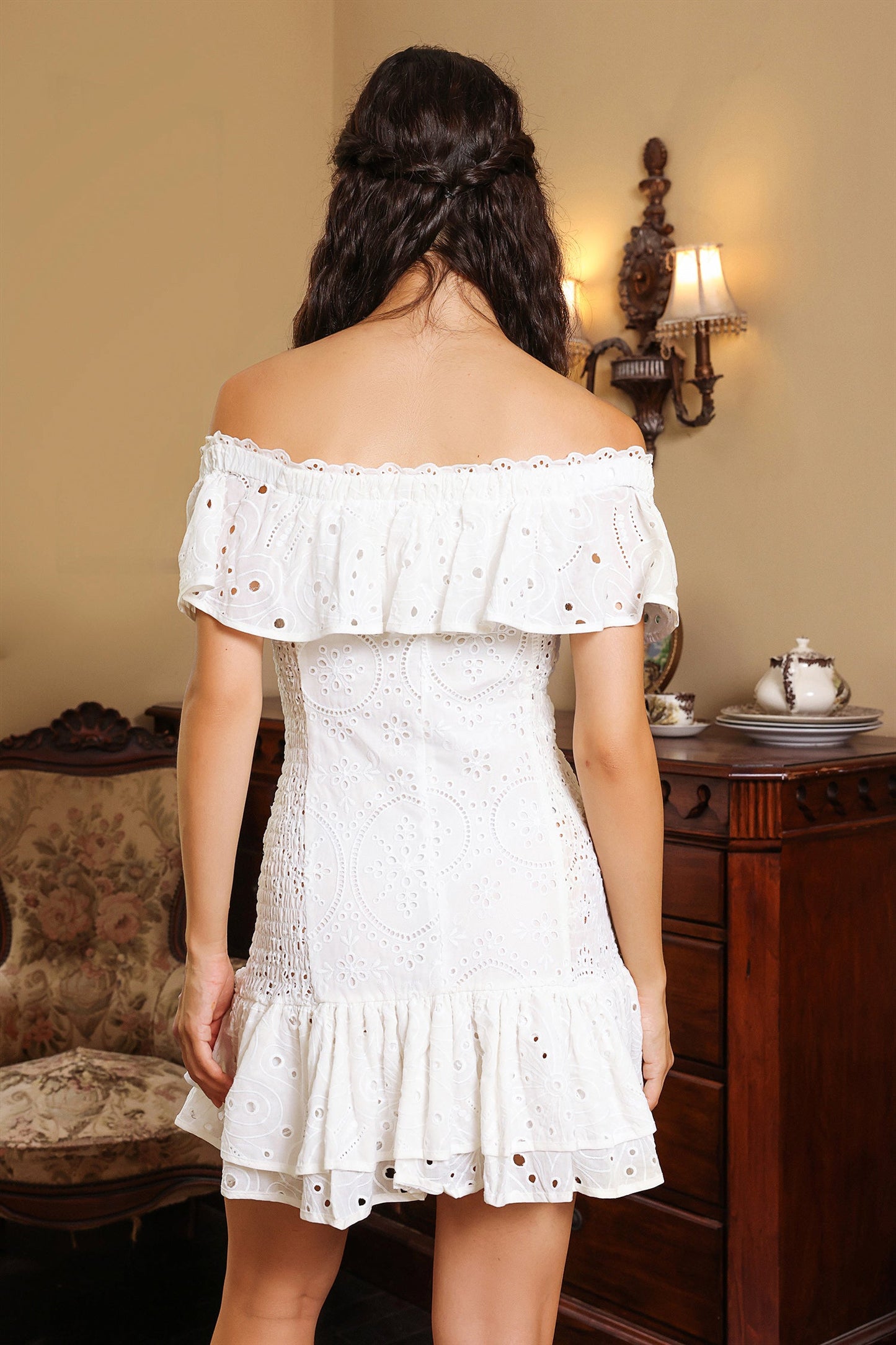 Classic Vintage & Enduringly Stylish Dress