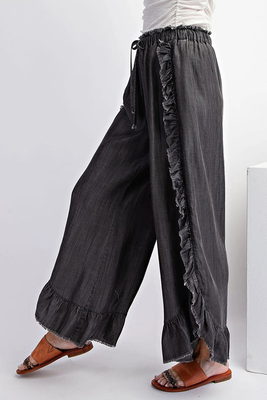 Sophisticated Pants with a Clean Classic Look
