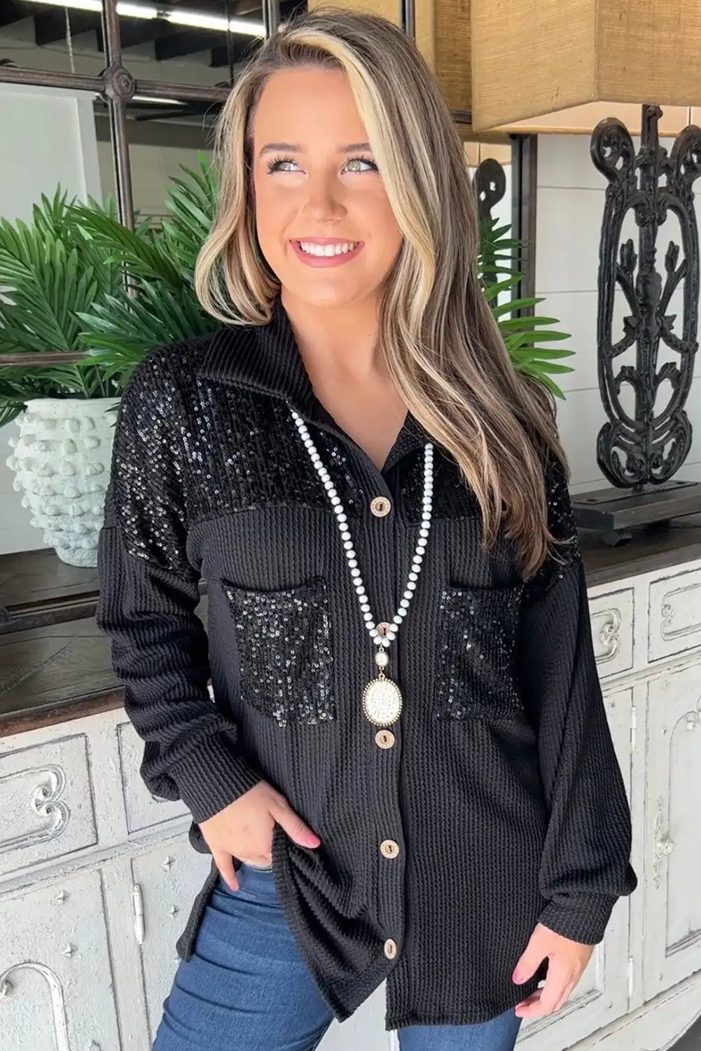 Gracefully Styled Garment for Any Occasion