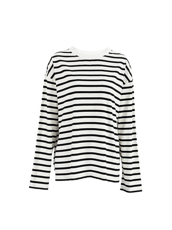Polished T-Shirt with an Effortless Classic Look