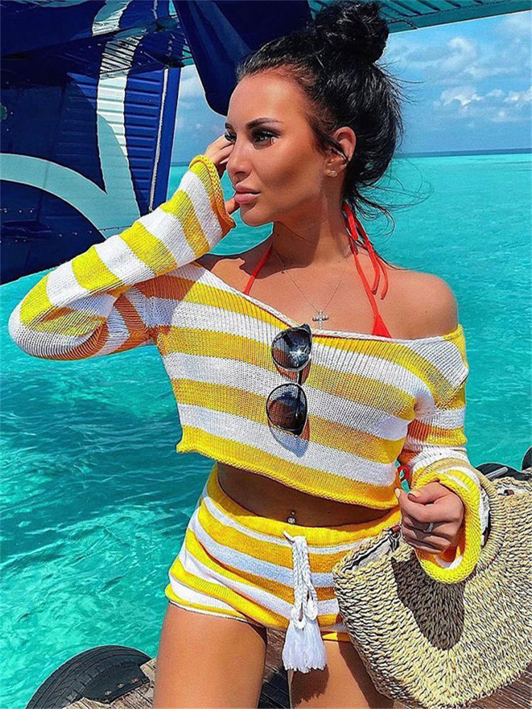 Classic Vintage & Enduringly Stylish Top
