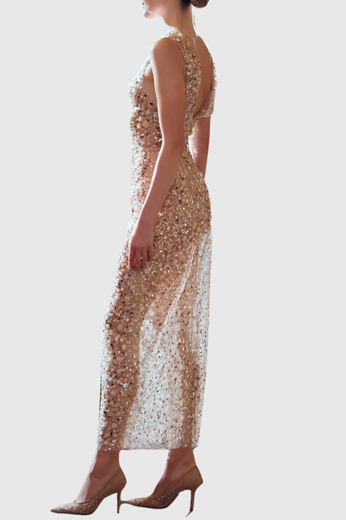 Beautifully Crafted Dress in a Classic Style