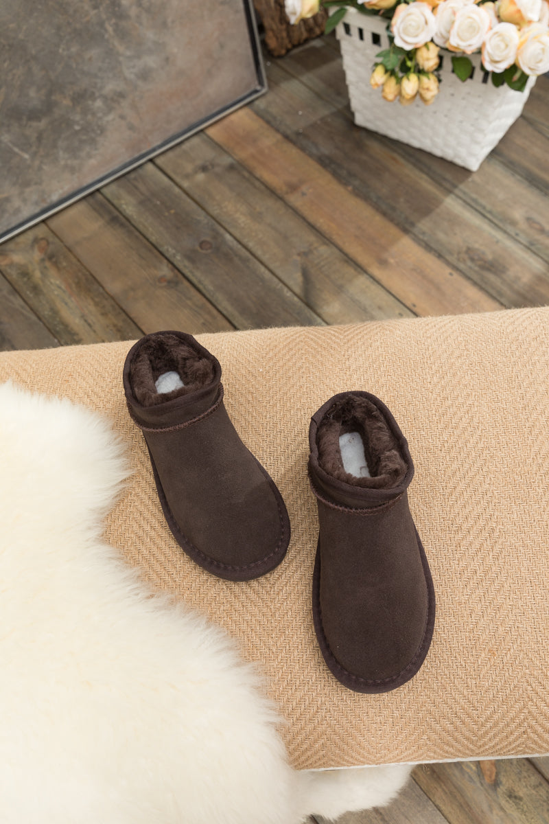 Beautifully Finished Garment in a Timeless Design