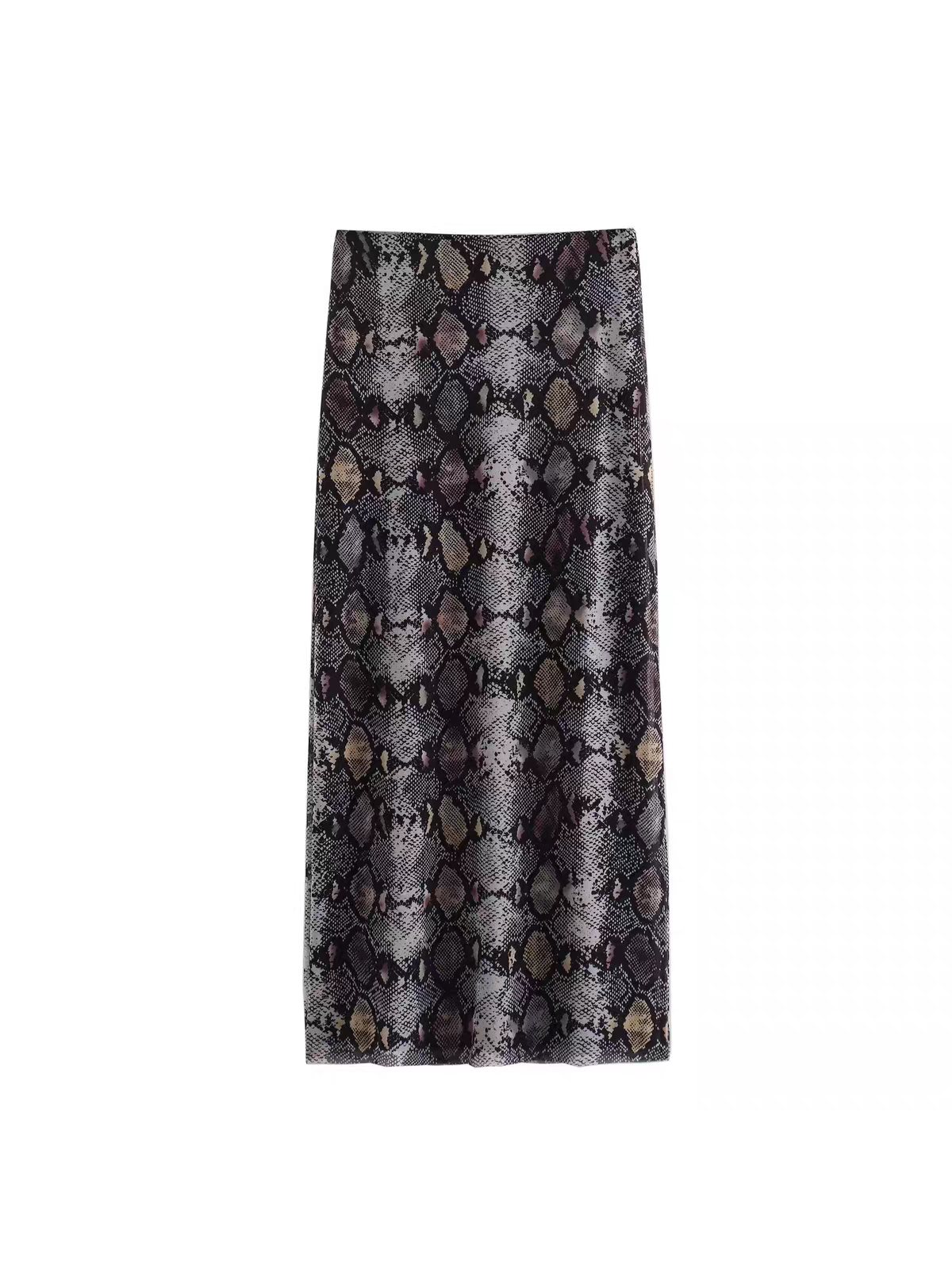 Beautifully Crafted Top in a Classic Style