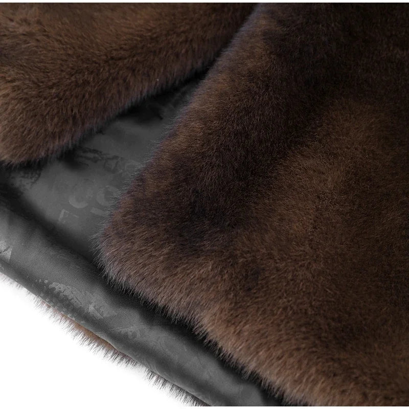 Effortlessly Elegant Coat with a Timeless Design