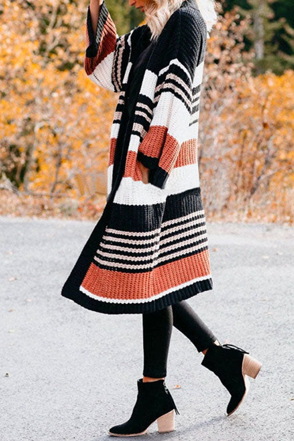 Effortlessly Elegant Cardigan with a Timeless Design