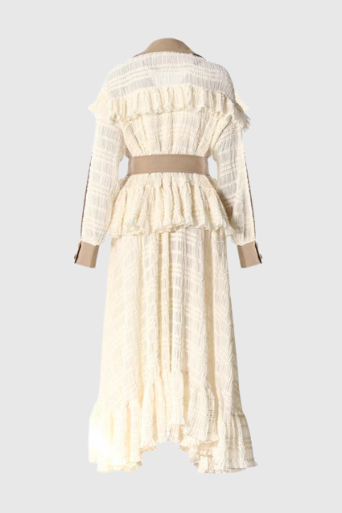 Well Tailored Coat with a Graceful Silhouette