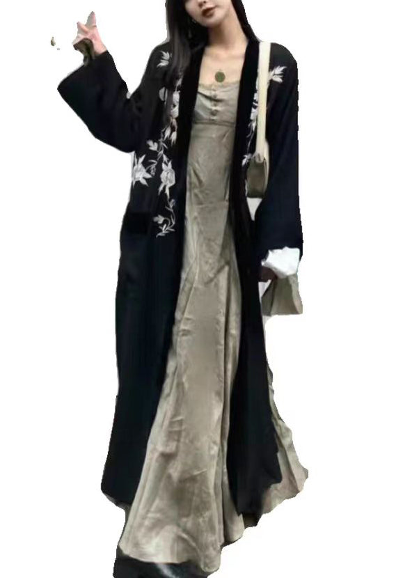 Elegantly Styled Cardigan for Everyday Wear
