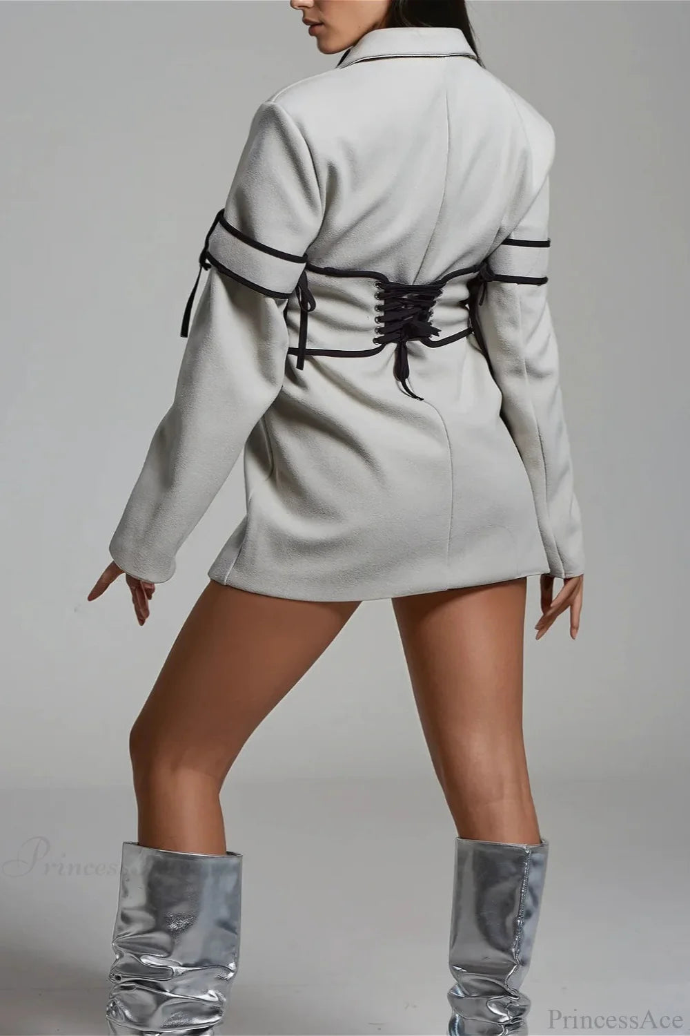 A Vintage Style Coat with Delicate Timeless Details