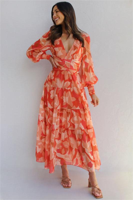 Classic Vintage & Enduringly Stylish Dress