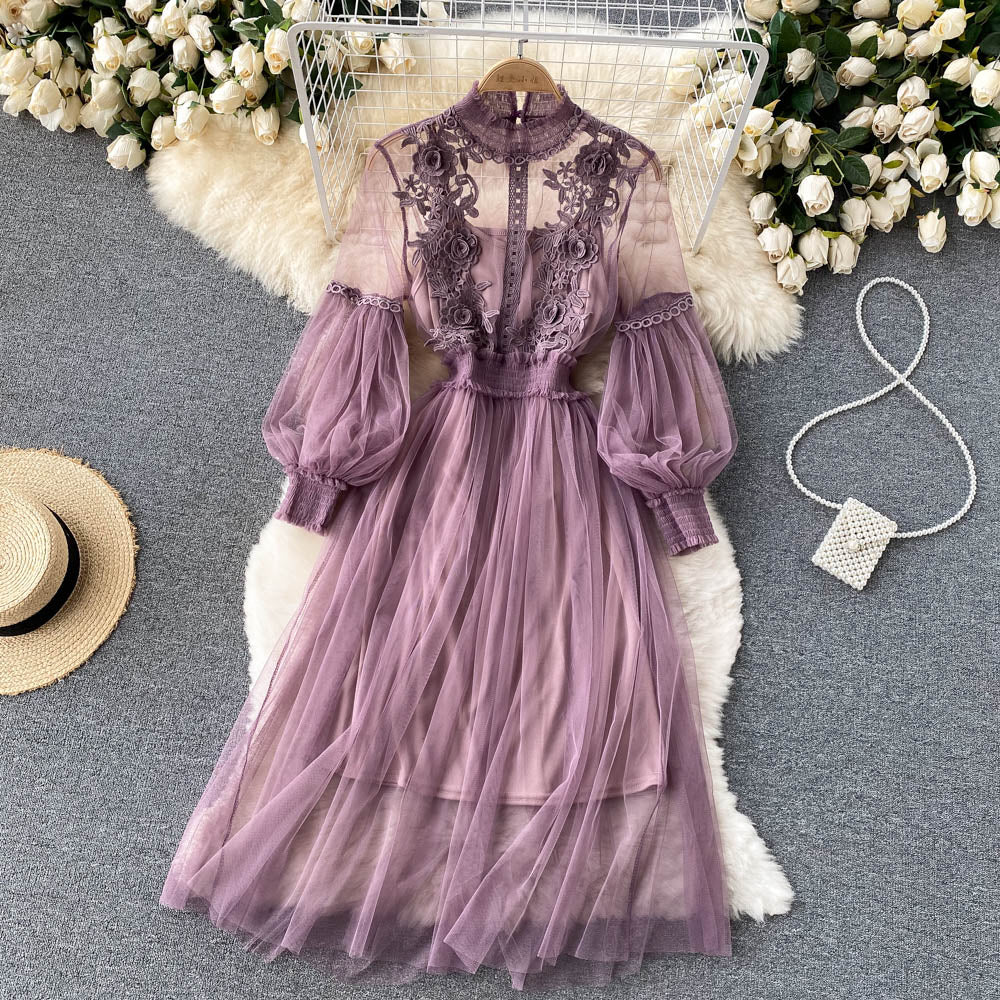 Classic Vintage Dress with a Flattering Fit