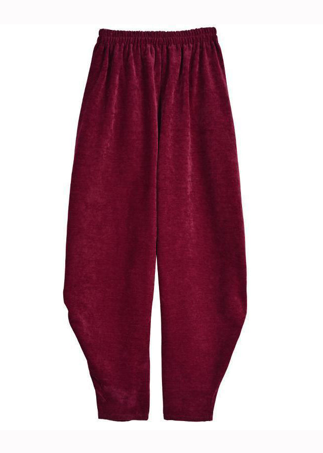 Effortlessly Elegant Pants with a Timeless Design