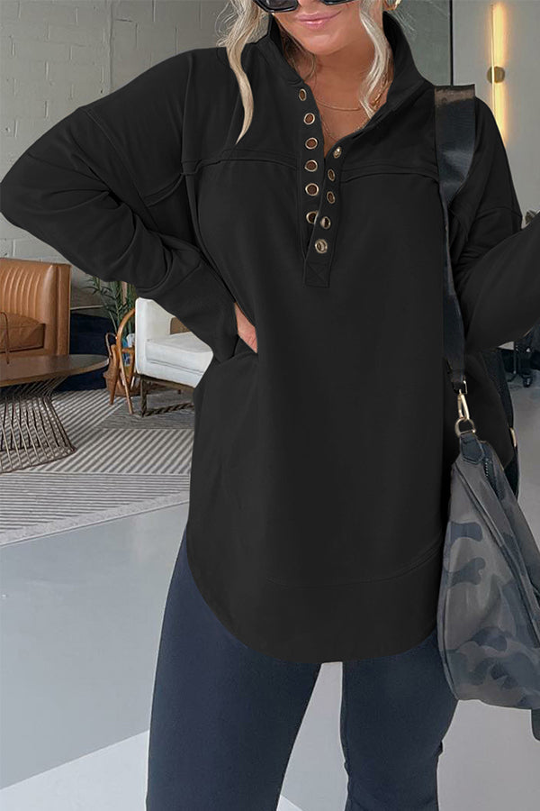 Classic Vintage Pullover with a Flattering Fit