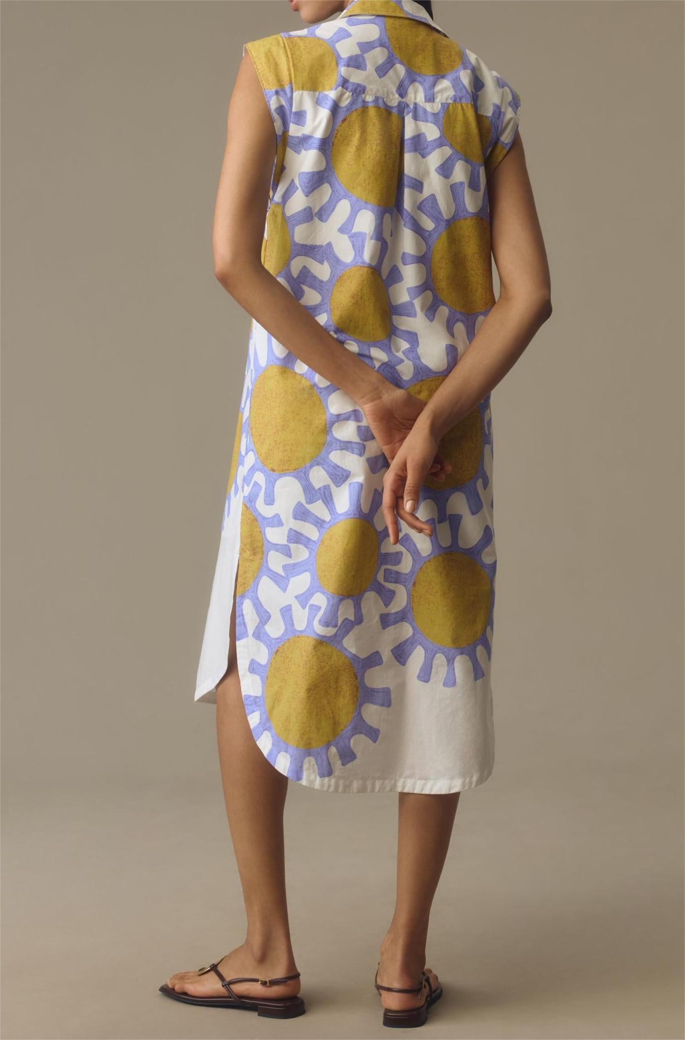 Classic Vintage Dress with a Flattering Fit