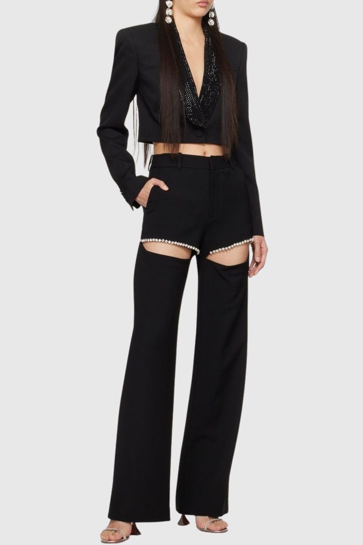 Well Tailored Garment with a Graceful Silhouette