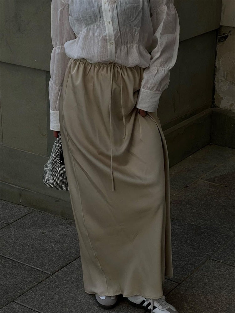 Beautifully Finished Garment in a Timeless Design