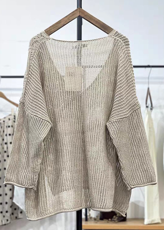 Classic Vintage Cardigan with a Flattering Fit