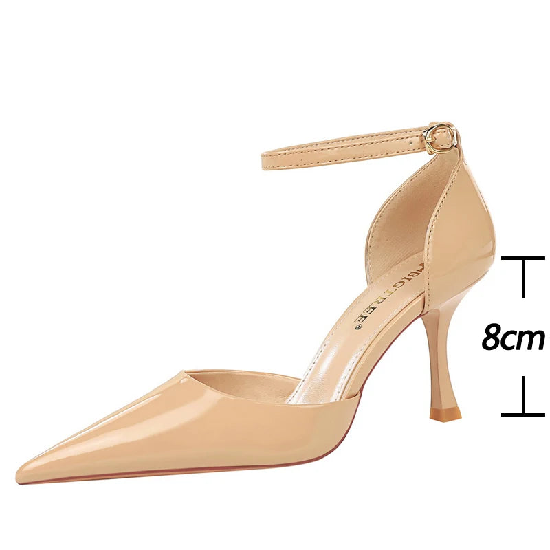 Beautifully Finished Heels in a Timeless Design