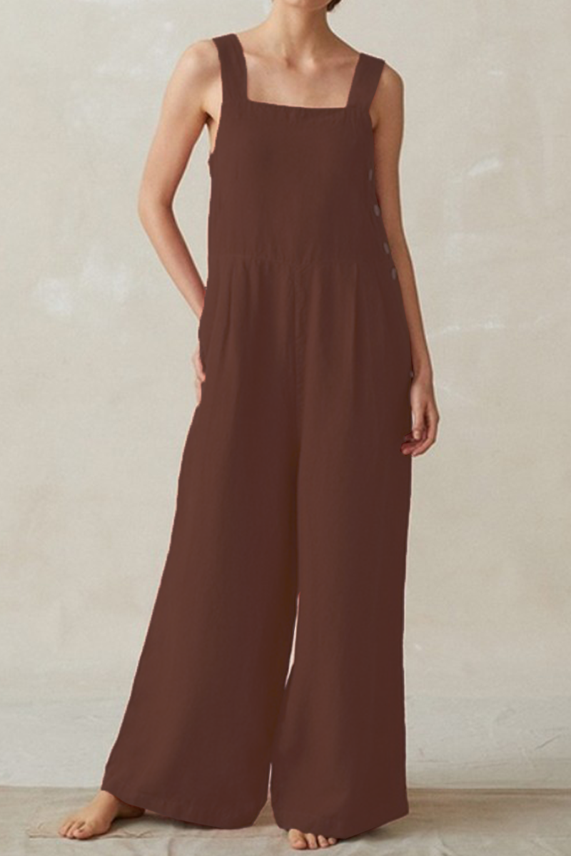 Sophisticated Garment with a Clean Classic Look