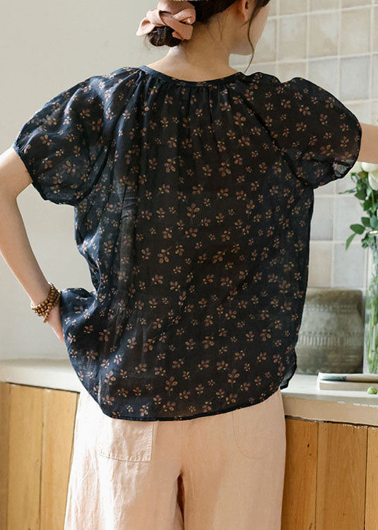 Sophisticated Shirt with a Clean Classic Look