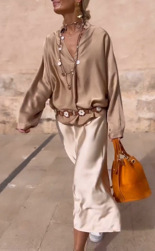 Classic Vintage & Enduringly Stylish Top