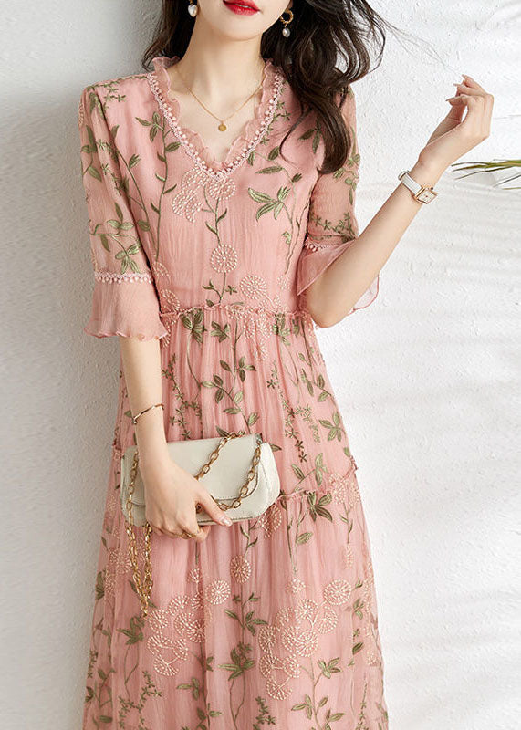 Beautifully Crafted Dress in a Classic Style