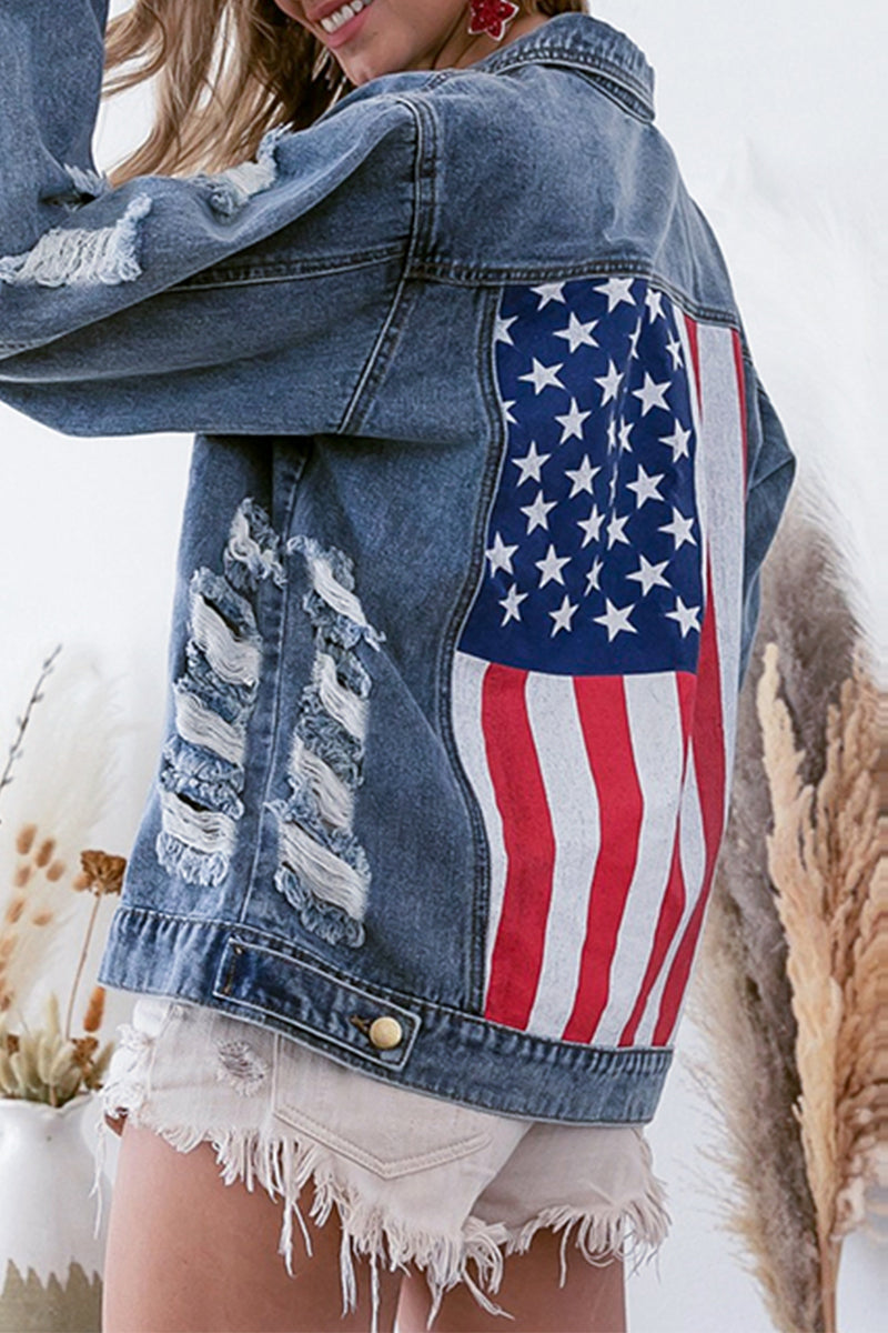Elegantly Styled Jacket for Everyday Wear