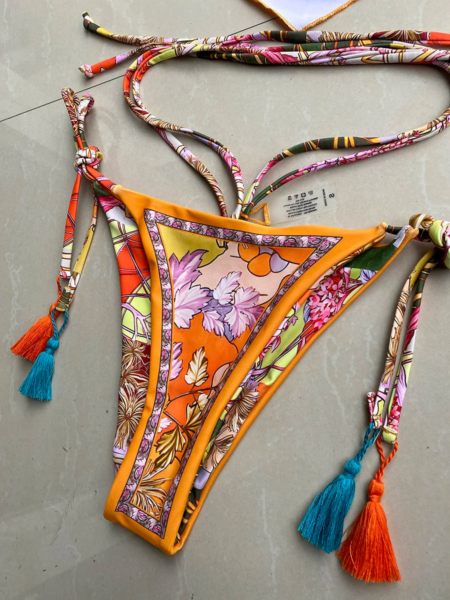 Beautifully Finished Bikini in a Timeless Design