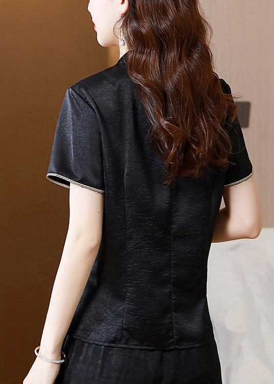 Beautifully Balanced Top with Timeless Character