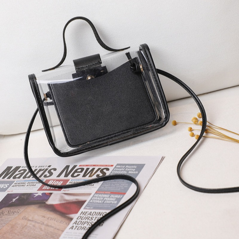 Sophisticated Bag with a Clean Classic Look
