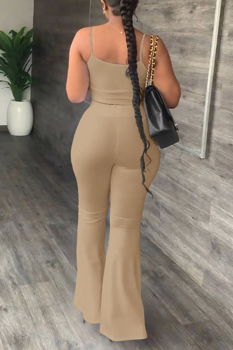 Well Tailored Garment with a Graceful Silhouette