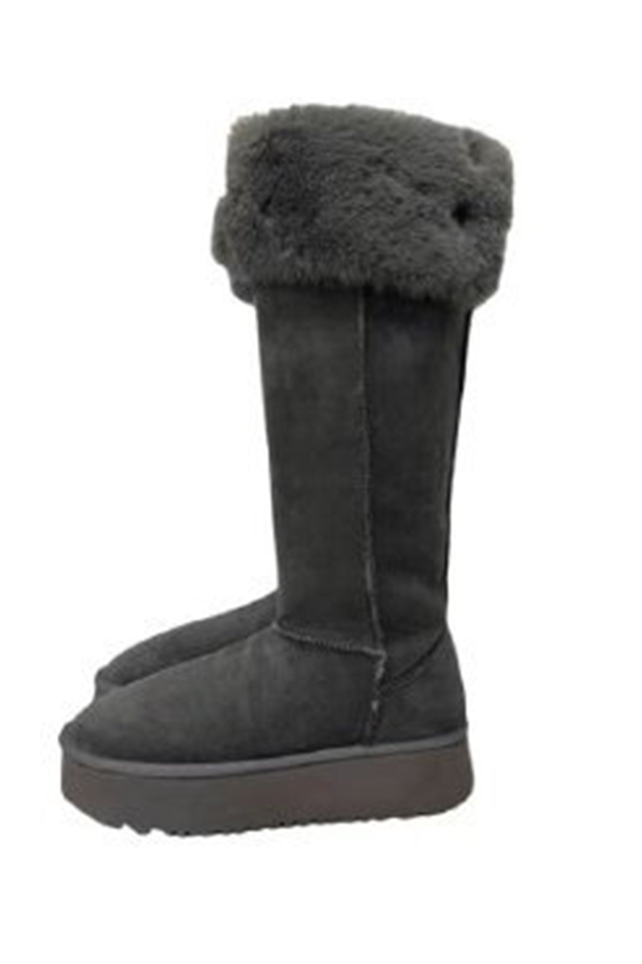 Polished Boots with an Effortless Classic Look