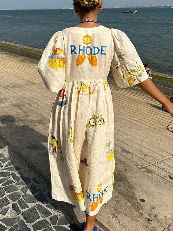 Beautifully Finished Dress in a Timeless Design