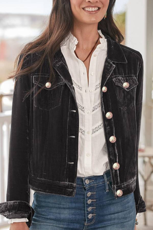 Sophisticated Jacket with a Clean Classic Look