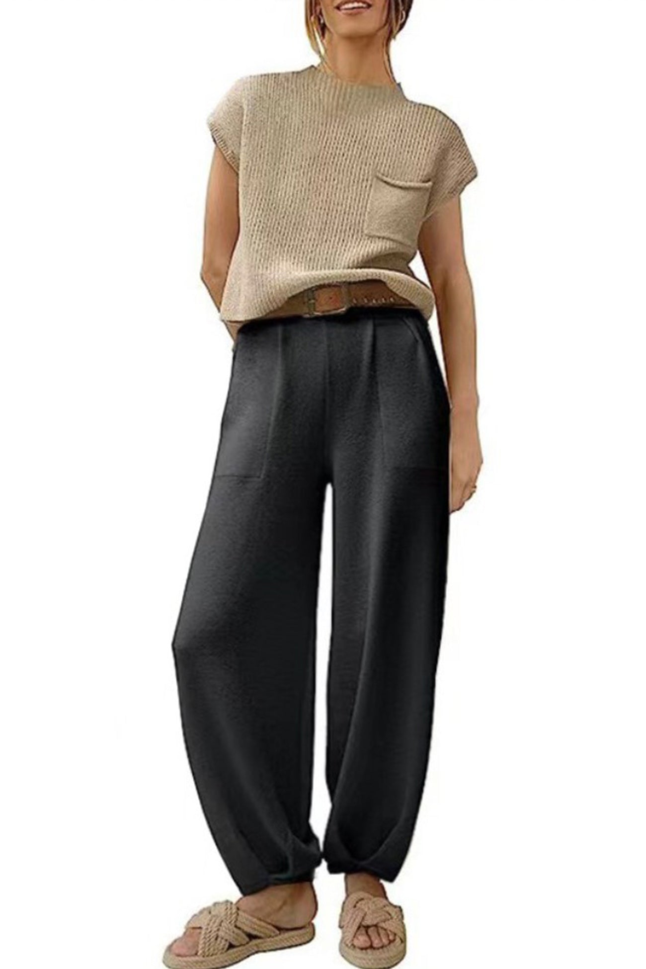 Elegantly Styled Pants for Everyday Wear
