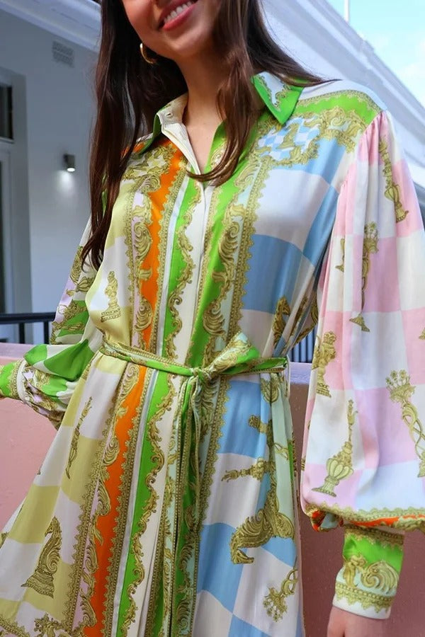 Classic Vintage Dress with a Flattering Fit