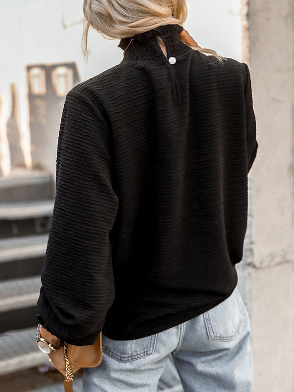 Beautifully Finished T-Shirt in a Timeless Design