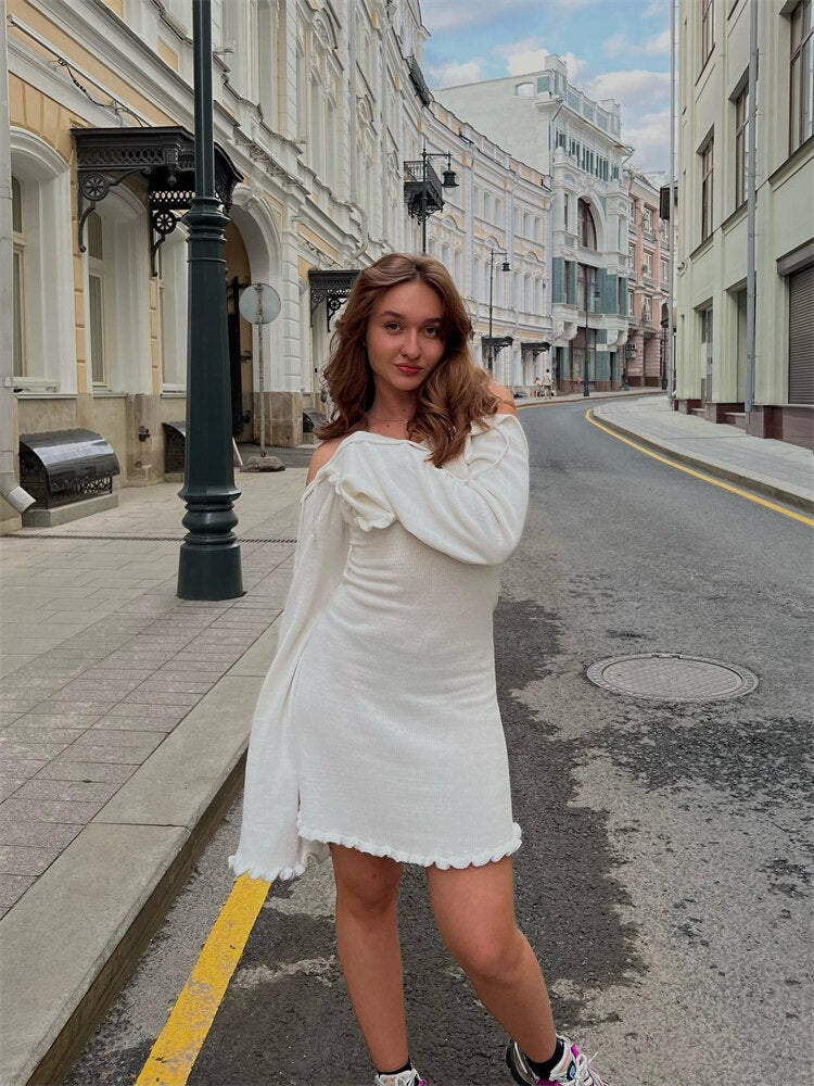 Gracefully Styled Dress for Any Occasion