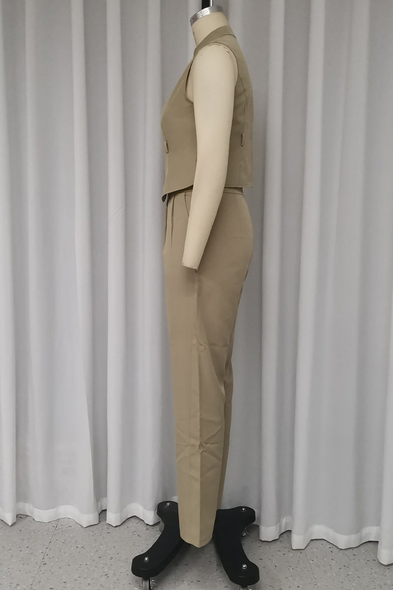 Gracefully Styled Garment for Any Occasion