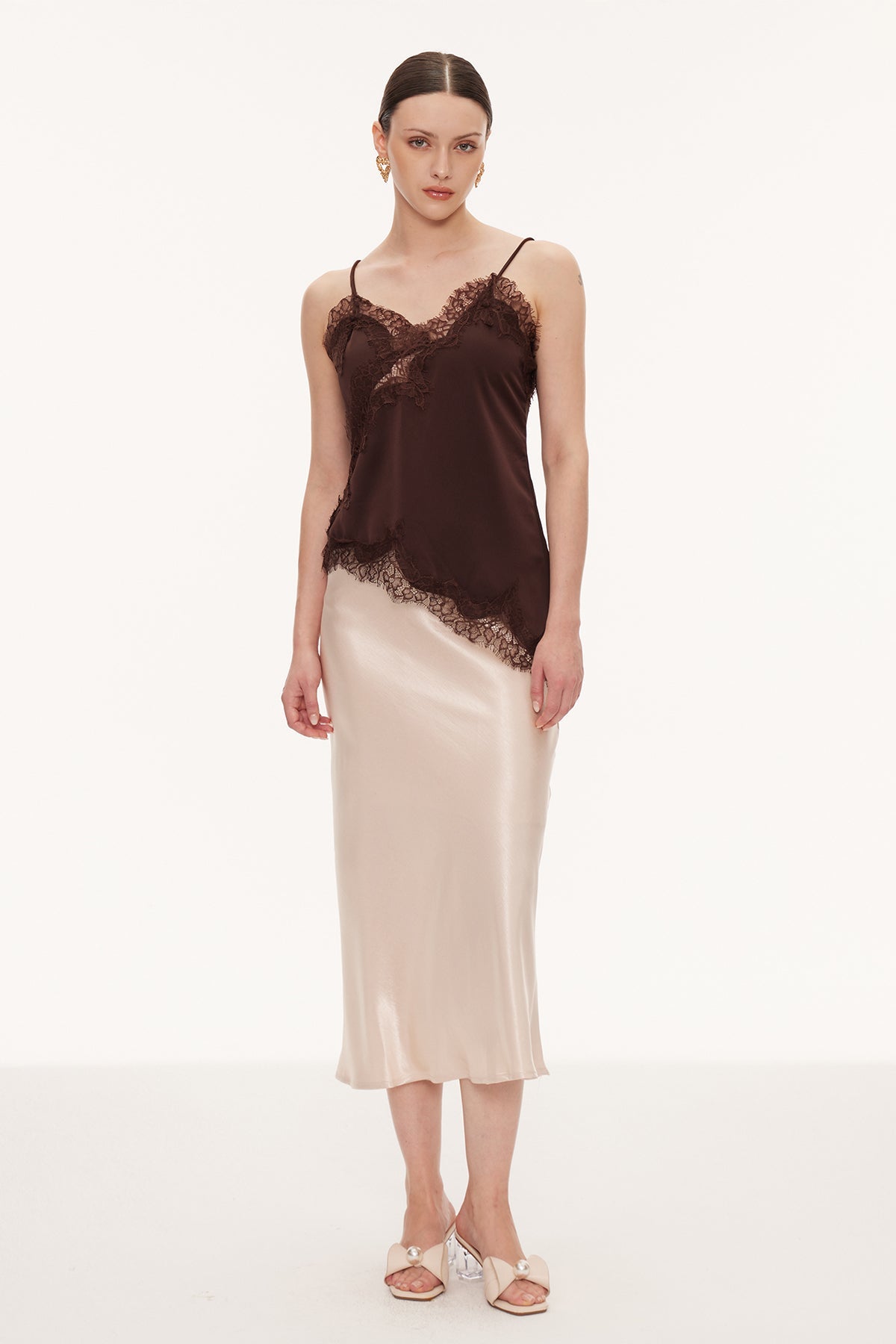 Beautifully Balanced Top with Timeless Character